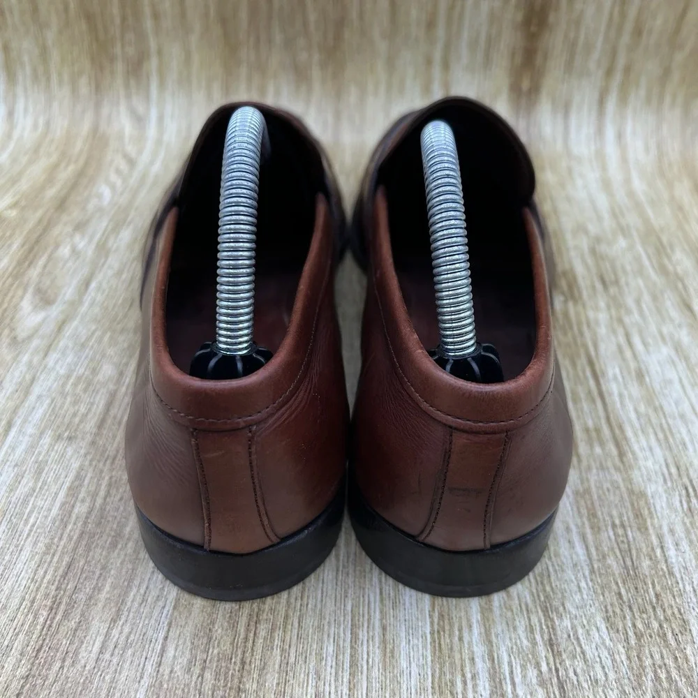 Prada Penny Loafers Men's Size 7.5 Brown Leather Made in Italy Dress Shoes